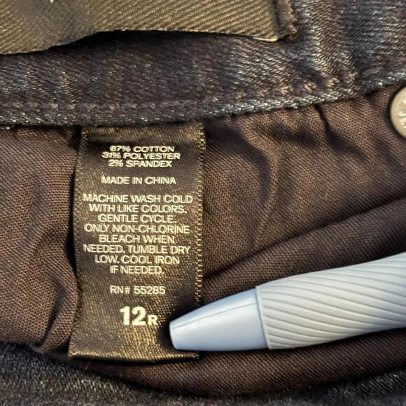 Express Women's Low-Rise Jeans - Straight, Medium Wash Denim - Size 12 Stretch - Picture 7 of 7